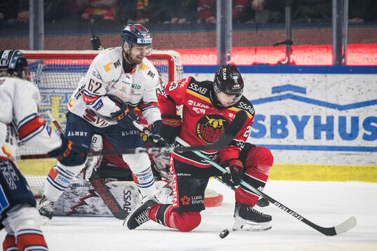 Bläddra bland fler bilder av Ishockey, SHL, Kvartsfinal 4, Luleå - Växjö