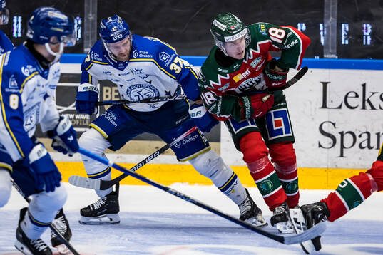 Leksands Anton Lindholm och Frölundas Linus Öberg