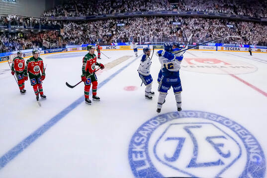 Leksands Kalle Östman jublar