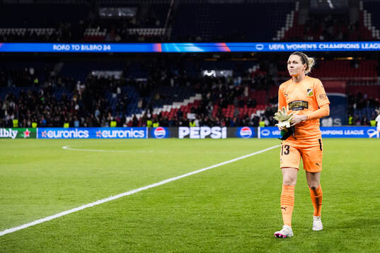Jennifer Falk of Häcken looks dejected