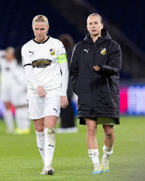 Josefine Rybrink and Filippa Curmark  of Häcken looks