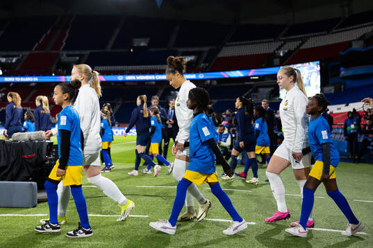 Johanna Fossdalsá Sørensen, Felicia Schröder and Alice