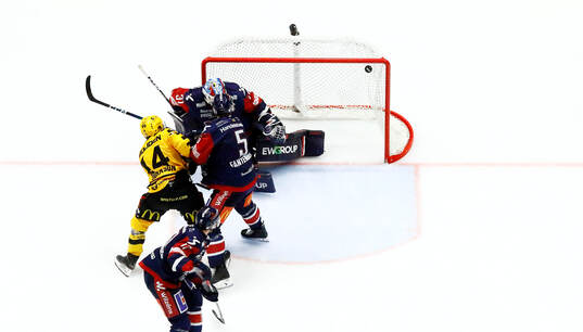 Mål 0-1 av Skellefteås Andreas Johnson förbi Linköpings