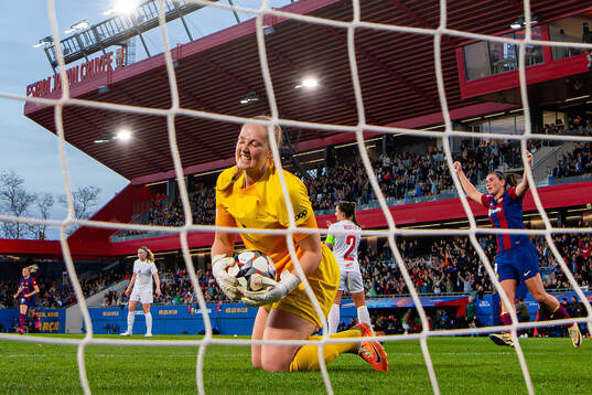 Goalkeeper Aurora Mikalsen of Brann looks dejected