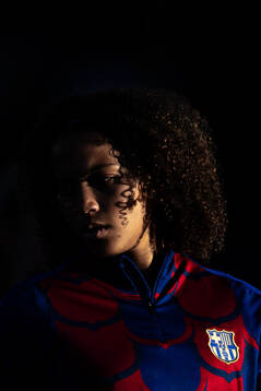 Vicky Lopez of Barcelona warms up