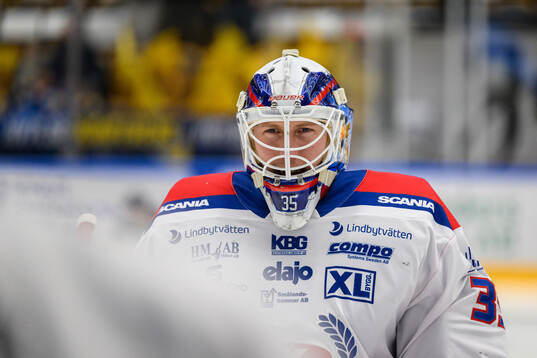 Oskarshamns målvakt Emil Kruse