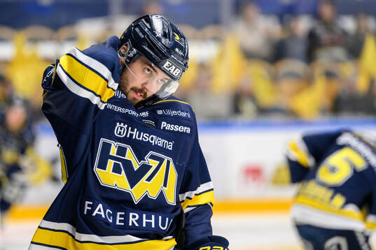 HV71s Oliwer Kaski
