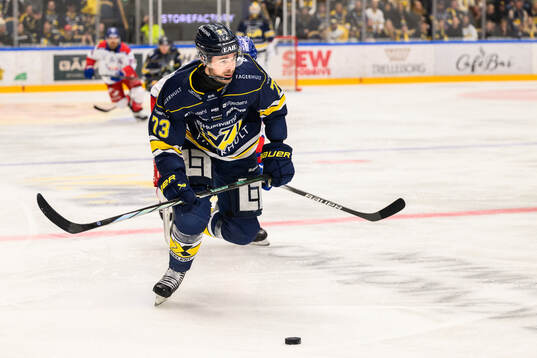 HV71s Nicholas Shore