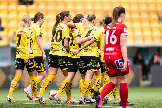 Elfsborgs Stina Jensen jublar