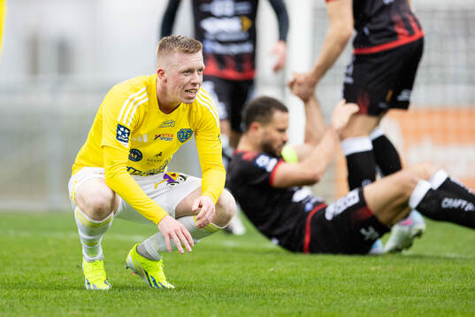 Falkenbergs Lucas Sibelius deppar