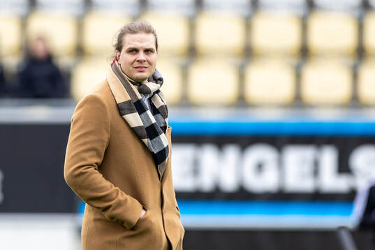 Trollhättans tränare Niklas Wenderyd deppar