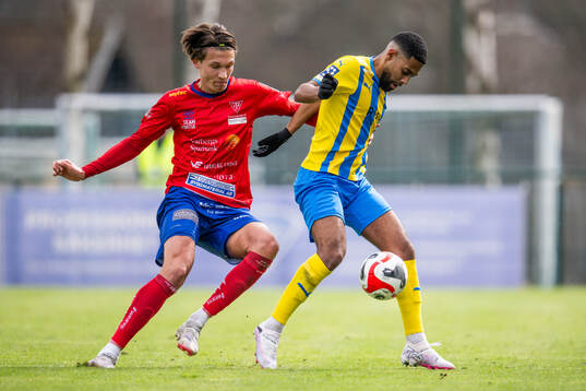 Eskilsminnes Yonathan Getachew och Tvååkers IFs Noah