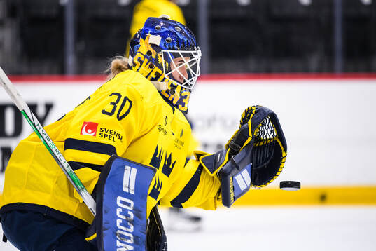 Goalkeeper Emma Söderberg of Sweden