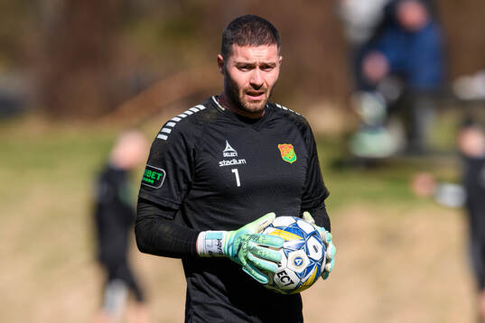 Målvakt Mergim Krasniqi