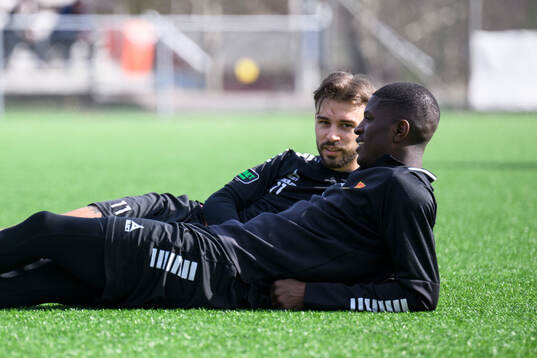 Edvin Becirovic och Chisomnazu Chika Chidi