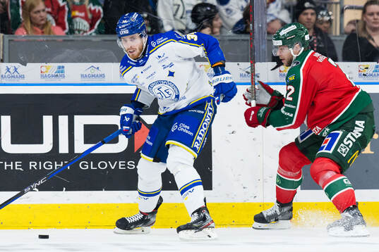 Leksands Peter Cehlarik och Frölundas Christian Folin