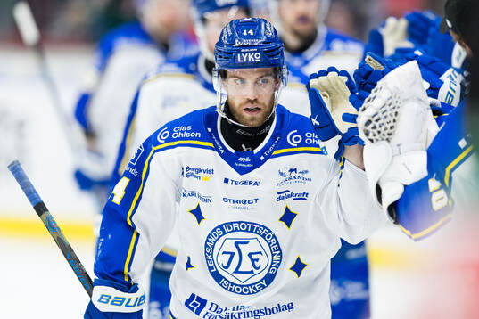 Leksands Oskar Lang jublar