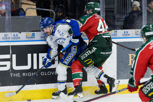 Leksands Matt Caito och Frölundas Carl Klingberg