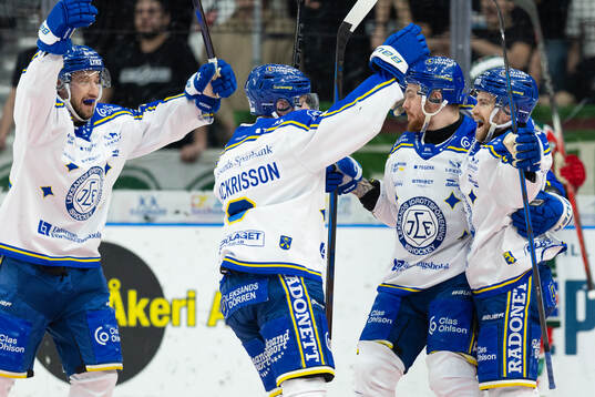 Leksands Oskar Lang jublar