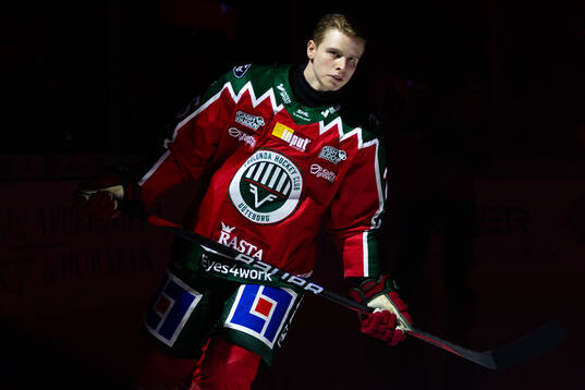 Frölundas Isac Heens innan kvartsfinal fem i SHL mellan