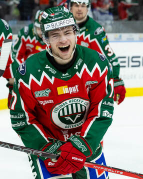 Frölundas Isac Born jublar