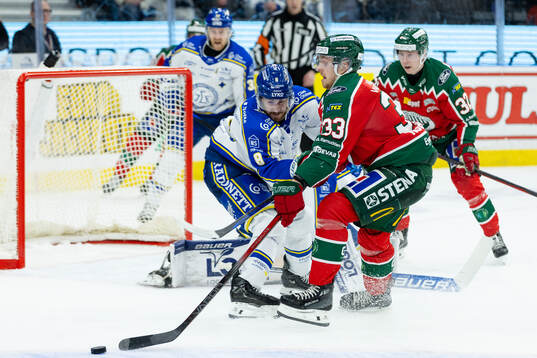 Leksands Matt Caito och Frölundas Linus Högberg