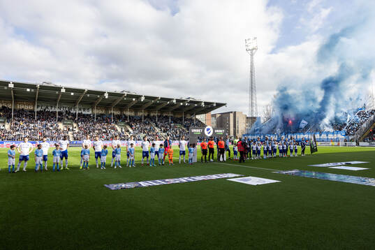 IFK Norrköpings och Malmö FFs spelare