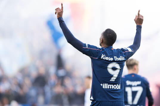 Malmö FFs Isaac Kiese Thelin jublar