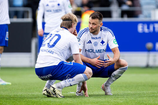 IFK Norrköpings Daniel Fritz Eid och Max Watson deppar