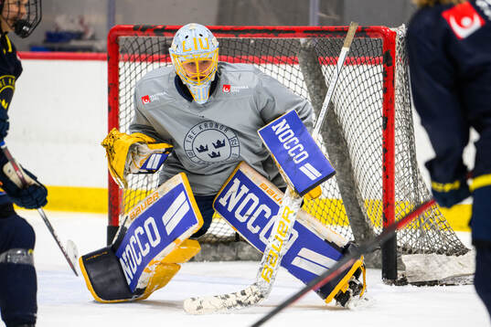 Goaltender Tindra Holm of Sweden at a practice session