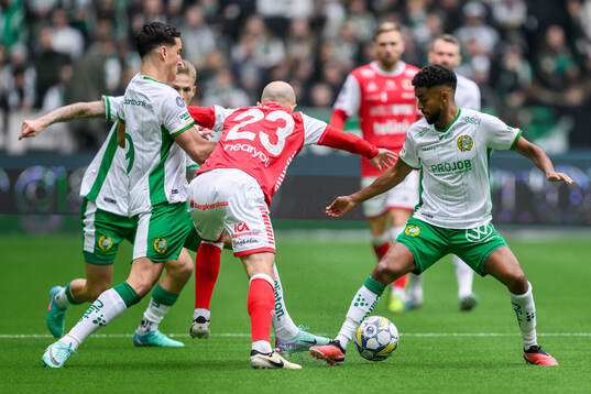 Hammarbys Tesfaldet Tekie och Kalmars Robert Gojani
