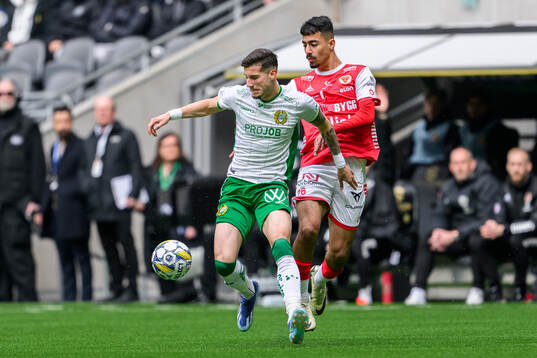 Hammarbys Viktor Dukanovic och Kalmars Arash