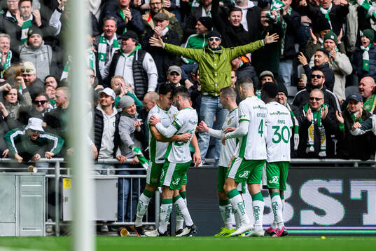 Hammarbys Jusef Erabi jublar
