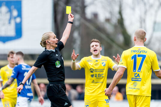 Domare Tess Olofsson