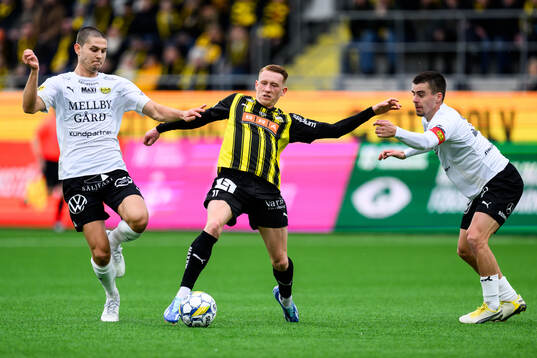 Mjällbys Rasmus Wikström och Jesper Gustavsson mot