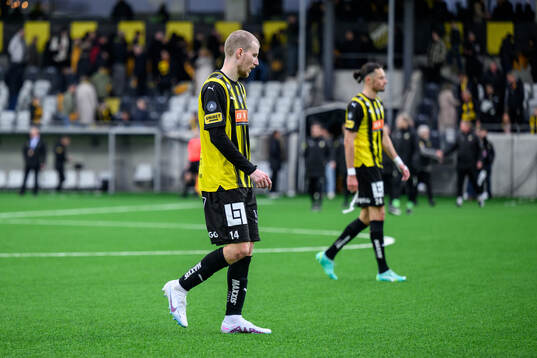Häckens Simon Gustafson deppar
