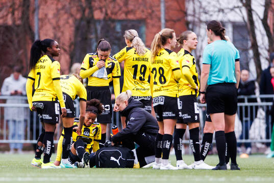 Häckens Felicia Schröder har ont