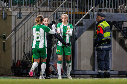 Hammarbys Julia Roddar och Thea Sørbo