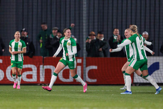 Hammarbys Smilla Vallotto jublar
