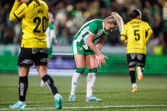 Hammarbys Anna Jøsendal deppar