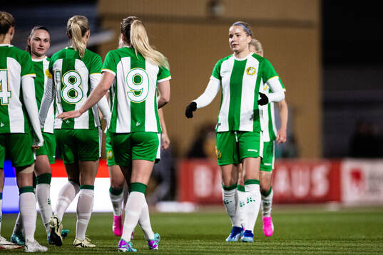 Hammarbys Alice Carlsson deppar