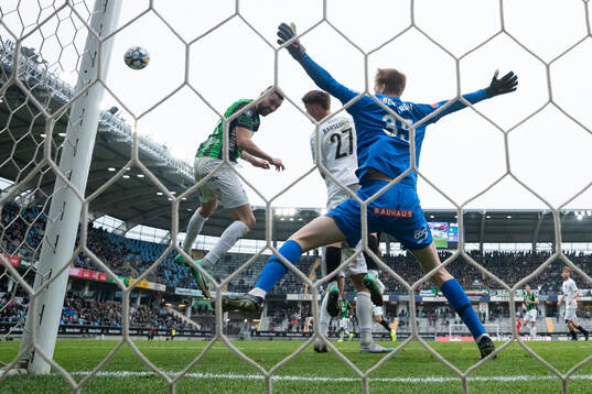GAIS Axel Norén mot Brommapojkarnas Kaare Brøckner