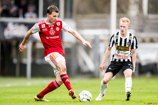 Sandvikens IFs Daniel Söderberg och Landskronas David