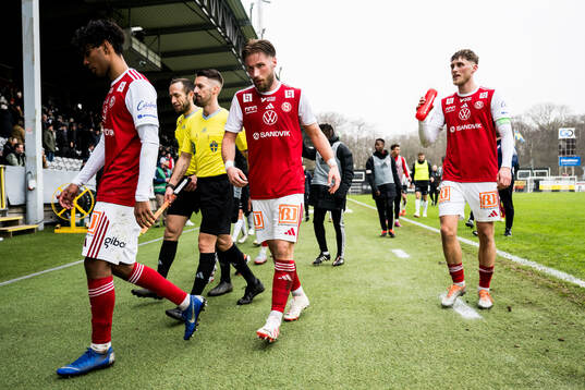 Sandvikens IFs Kasper Harletun och Emil Engqvist deppar