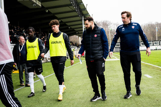 Sandvikens IFs tränare Eldar Abdulic deppar