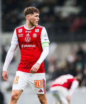 Sandvikens IFs Emil Engqvist deppar