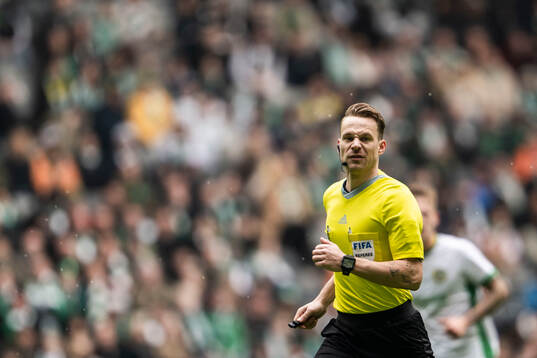 Domare Kristoffer Karlsson