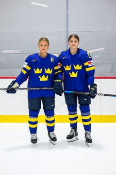 Maja Nylén Persson and Hanna Thuvik of Sweden at a team
