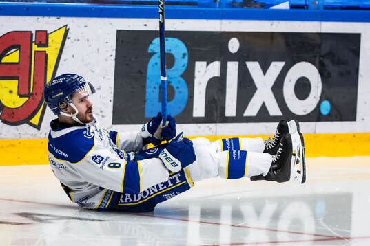 Leksands Matt Caito jublar