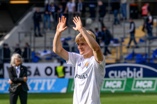 Djurgårdens Lucas Bergvall jublar